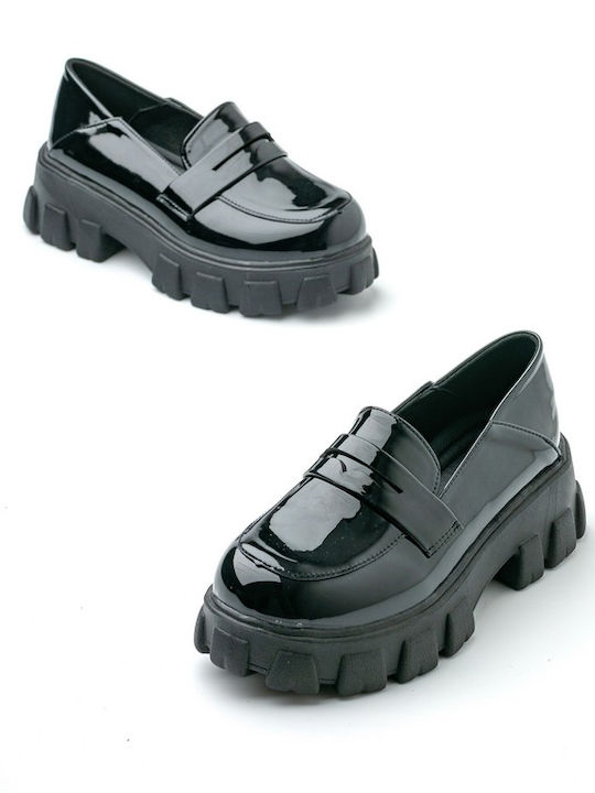 Leather Women's Loafers in Black Color