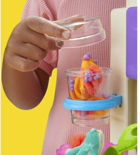 Hasbro Play-Doh Plasticine - Rainbow Swirl Ice Cream Game for Ages 3+, 5 Pieces