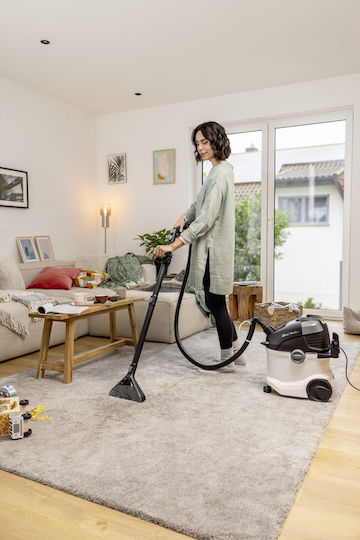 Karcher SE 6 Vacuum Wet / Dry 1000W with Plastic Bin 4lt
