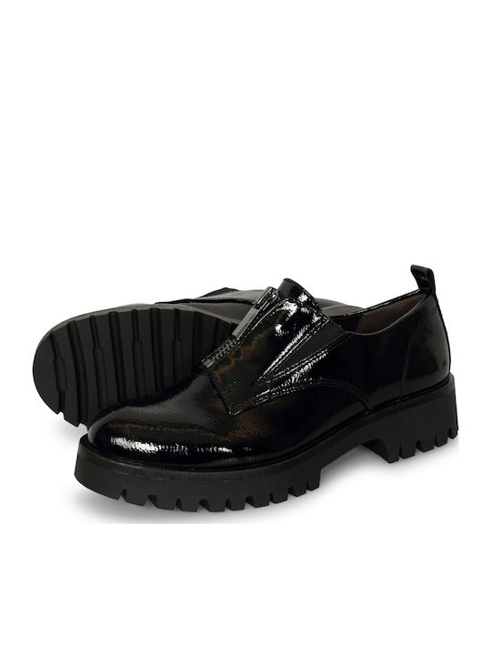 Tamaris Patent Leather Women's Loafers in Black Color