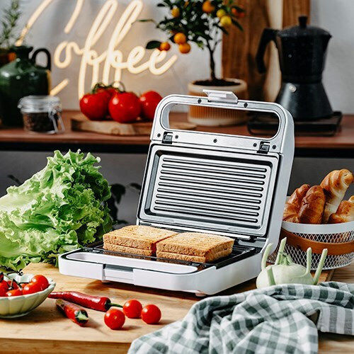 Adler Τοστιέρα για 2 Τοστ 850W Λευκή