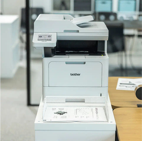 Brother MFC-L5710DN Цветен Многофункционален принтер Лазерен