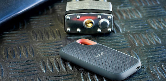Sandisk Extreme SSD V2 USB 3.2 / USB-C 2TB 2.5" Черен