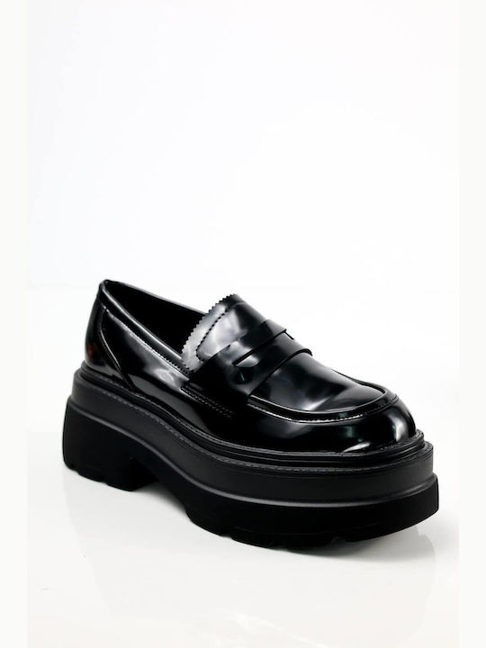 Ligglo Women's Loafers in Black Color