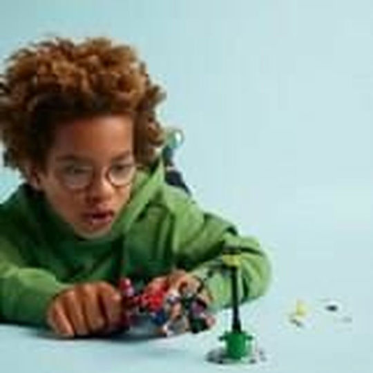 LEGO Spider-Man Motorcycle Chase: Spider-man Vs. Doc Ock за 6+ години години
