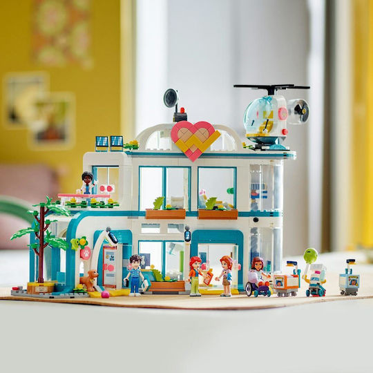 LEGO Friends Heartlake City Spital Pentru 7+ Ani 1045 Bucăți