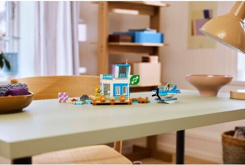 LEGO Animal Crossing Animal Crossing - Zboară cu Dodo Airlines pentru 7+ Ani 292 Bucăți