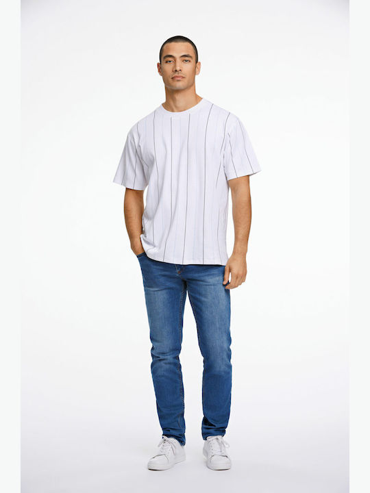 T-shirt White