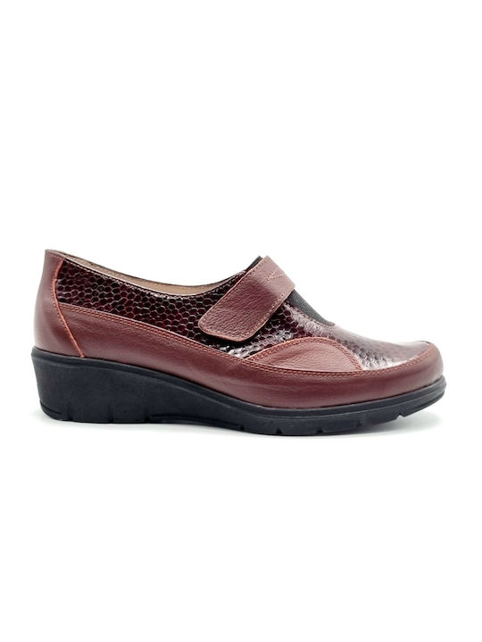 Manlisa Leather Women's Loafers in Burgundy Color