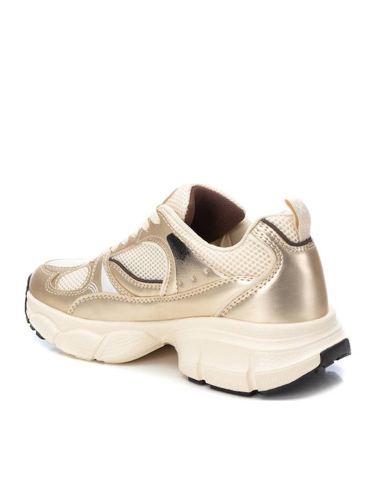 Vegan Sneakers Gold