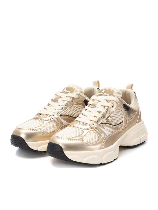 Vegan Sneakers Gold