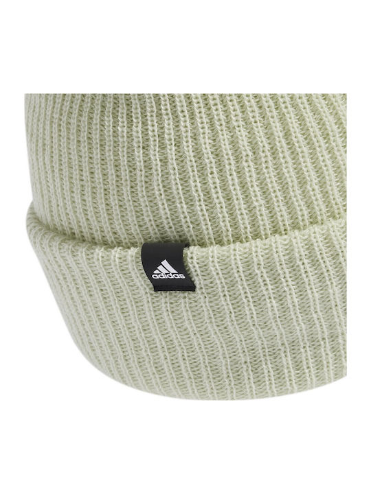 Performance Beanie Beanie Knitted in Green color