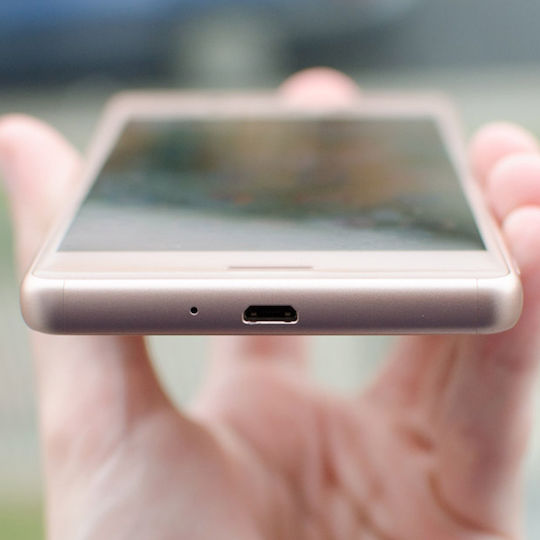 Ladeanschluss Sony Xperia X Micro-USB-Anschluss
