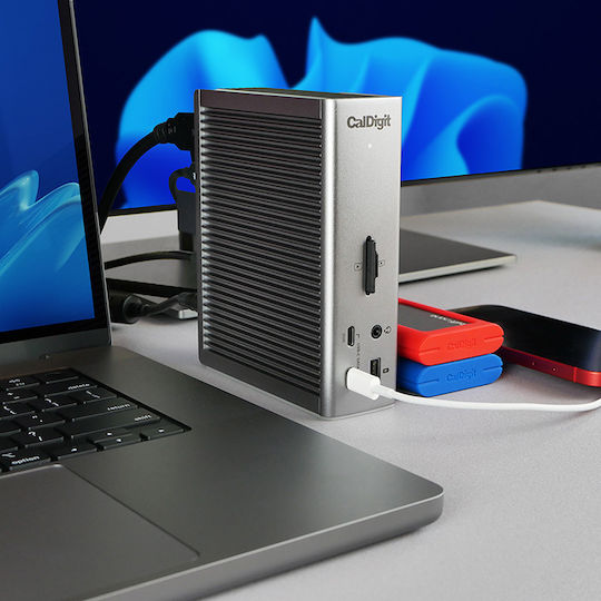CalDigit TS4 Thunderbolt 4 Докинг станция с DisplayPort 4K PD Етърнет и свързване 2 монитора Сив