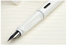 Lamy Safari Shiny White Pen 019 4014519279273 Nibs Broad