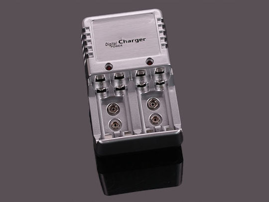 Încărcător Universal Baterii Aa Aaa Zola Dc 2.4v 9v Dc 9.8v Ac 220-230v 50/60 Hz 11 X 7 X 4 Cm