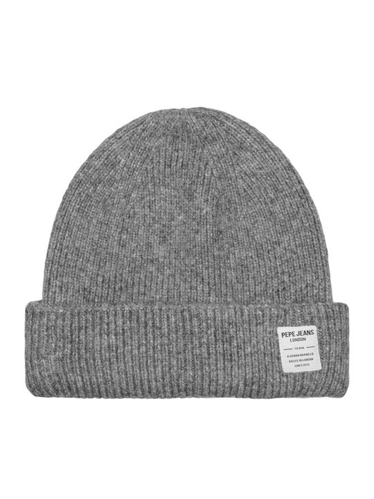 Beanie Beanie Knitted in Gray color