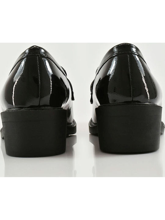 Women's Moccasins in Black Color