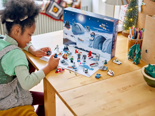 LEGO Star Wars Адвент Календар 2024 за 6+ Години 368 Бройки