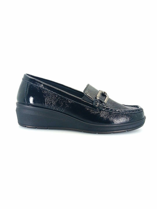 Imac Patent Leather Women's Moccasins in Black Color