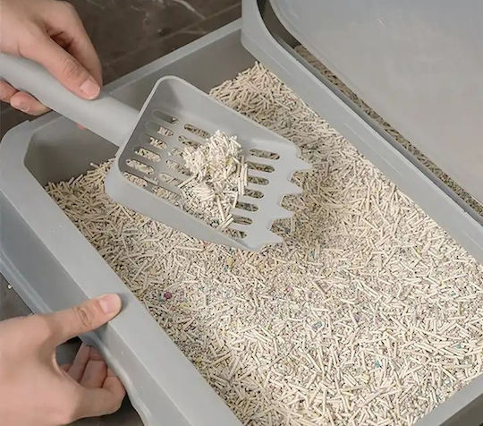 Cat Toilet Closed with Sieve Brown L38 x W50 x H39cm