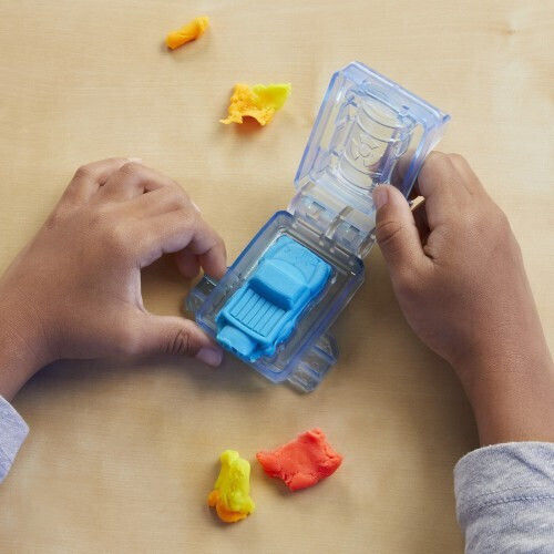 Hasbro Play-Doh Plasticine - Marvel Hulk Smash And Squish Game for 4+ Years