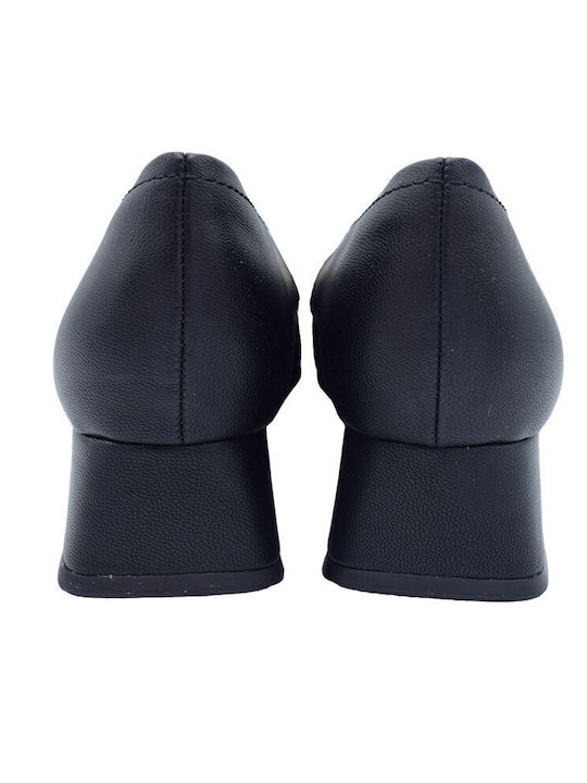 Women's Moccasins in Black Color
