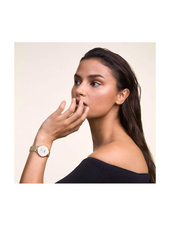 Daniel Wellington Petite Watch with Gold Metal Bracelet