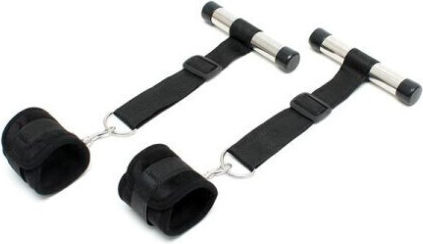 Naughty Toys Set zur Türfesselung in Schwarz Farbe