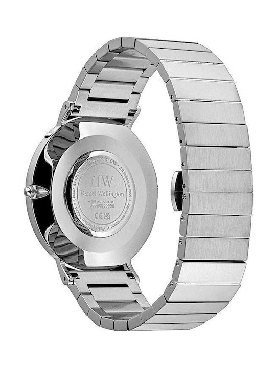 Daniel Wellington Classic Men's Watch 40mm Battery with Silver Metal Bracelet