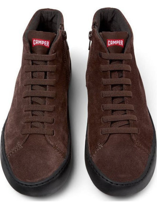 Camper