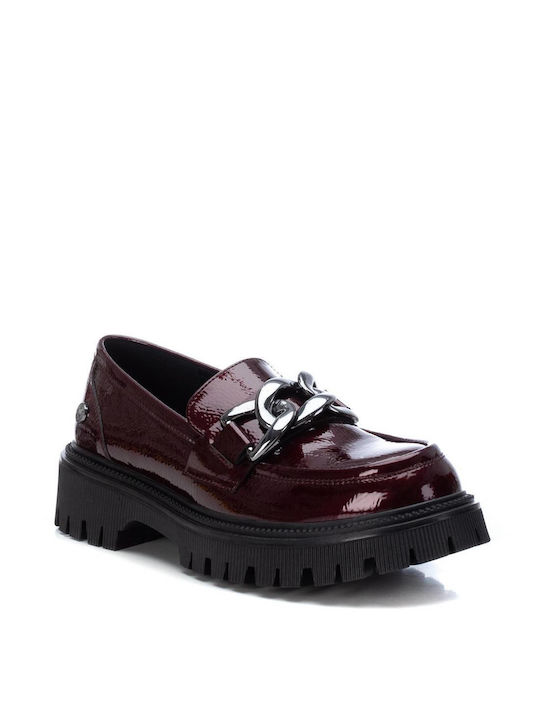 Refresh Women's Loafers in Burgundy Color