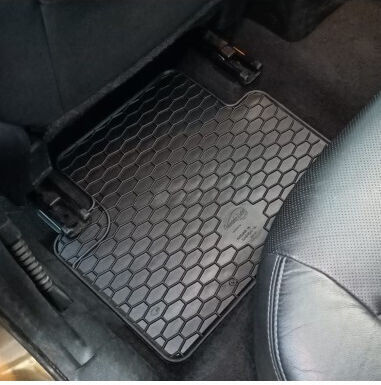 Set de covorașe auto din cauciuc tip disc pentru Dacia Lodgy 2013