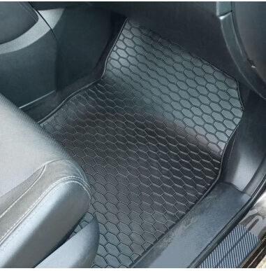 Set de covorașe auto din cauciuc tip disc pentru Dacia Lodgy 2013
