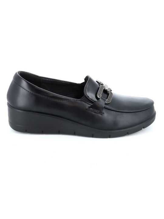 B-Soft Leather Women's Moccasins in Black Color