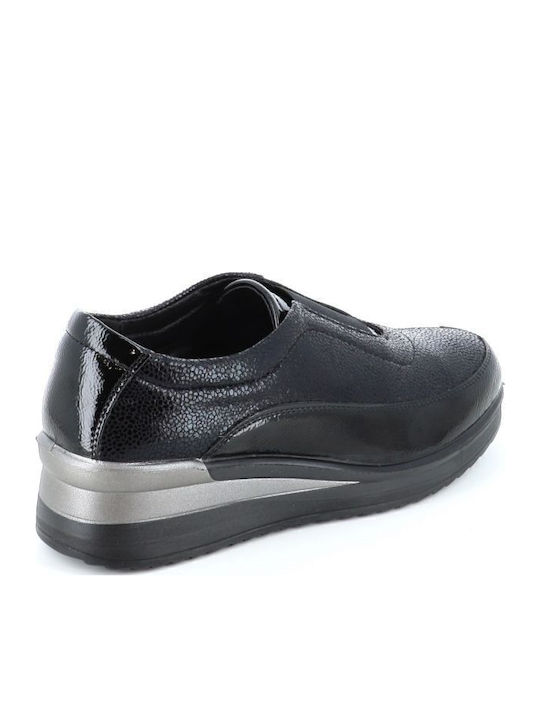 Anatomic Women's Leather Black Slip-Ons 197/312-7_BLACK
