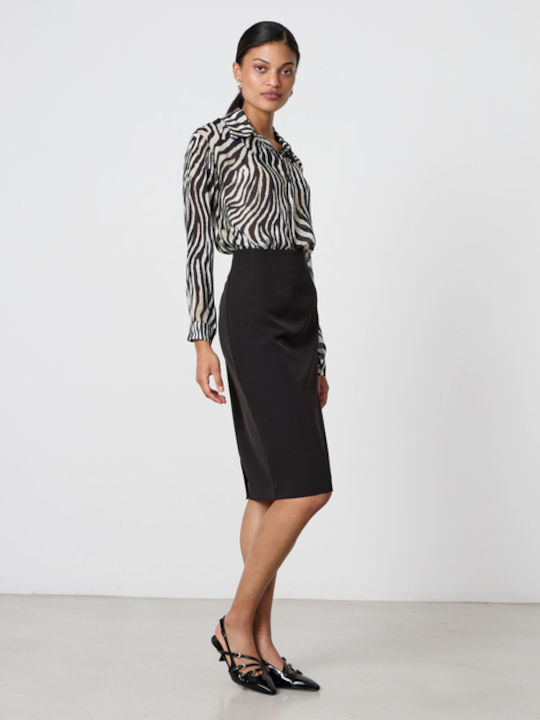 Passager Pencil Skirt in Black Color