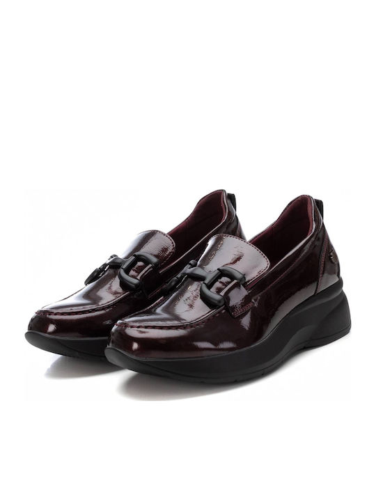 Women's Moccasins in Burgundy Color