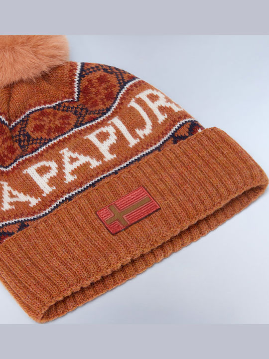 Beanie Beanie Knitted in Orange color