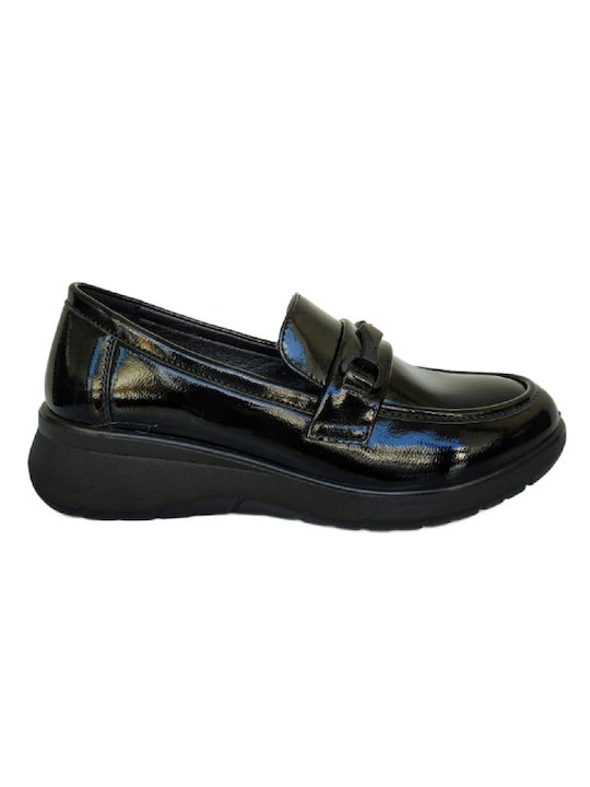 Antrin Patent Leather Women's Loafers in Black Color