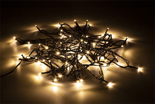 80 Smarte LED-Lichter 10 m Weiß in Reihe 80 Smarte LED-Lichter 10 m Weiß in Reihe