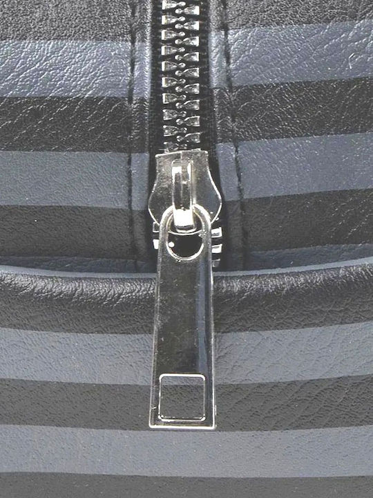 Toiletry Bag Wednesday in Black color