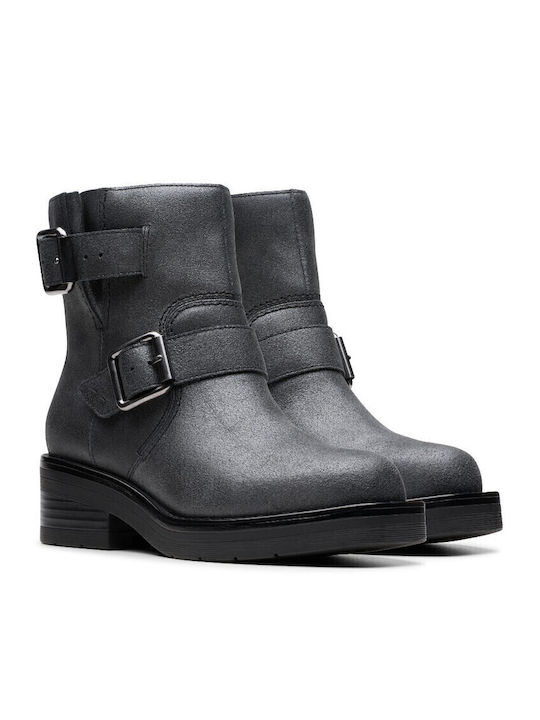 Clarks Clarks