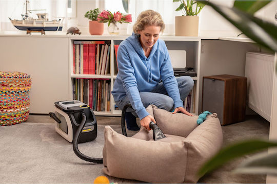 Karcher SE 3-18 Compact Home Battery Rechargeable Vacuum Wet / Dry Without Charger and Battery with Plastic Bin 0.5lt