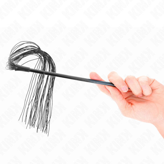 Kink Whip in Black Color