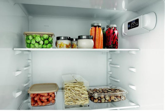 Indesit Fridge-Freezer 268lt H177xW54xD54.5cm White INC18D021A1