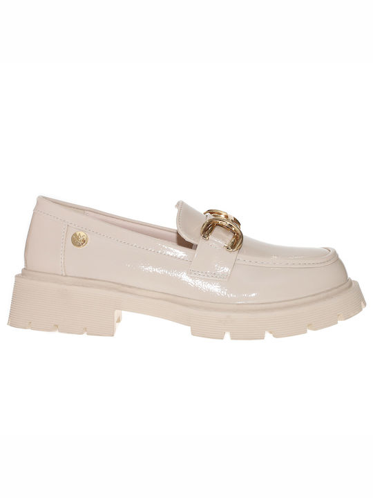 Envie Shoes Shiny Patent Leather Women's Loafers in Beige Color