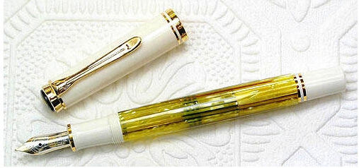 Pelikan Souveran M400 Tortoise Πένα Γραφής Extra Fine Λευκή με Μπλε Μελάνι
