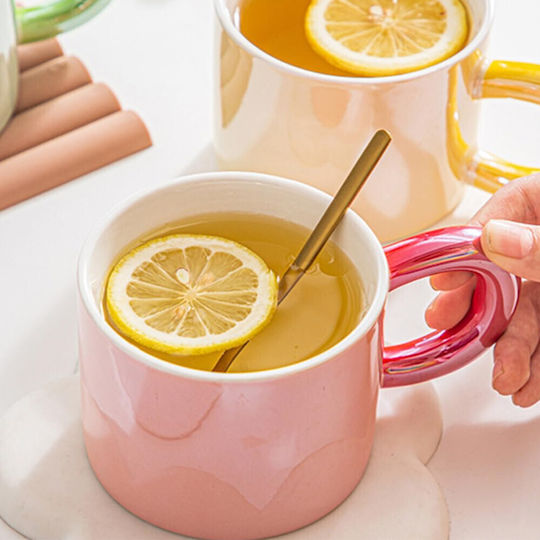 Glossy Ceramic Mug Pufo Tea Coffee 250 Ml Red Glossy Ceramic Mug Pufo Tea Coffee 250 Ml Red