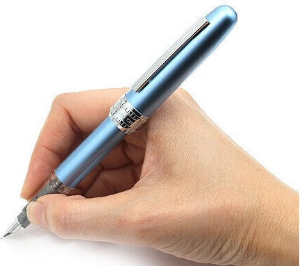 Platinum Plaisir Πένα Γραφής Medium Μπλε από Αλουμίνιο με Μπλε Μελάνι